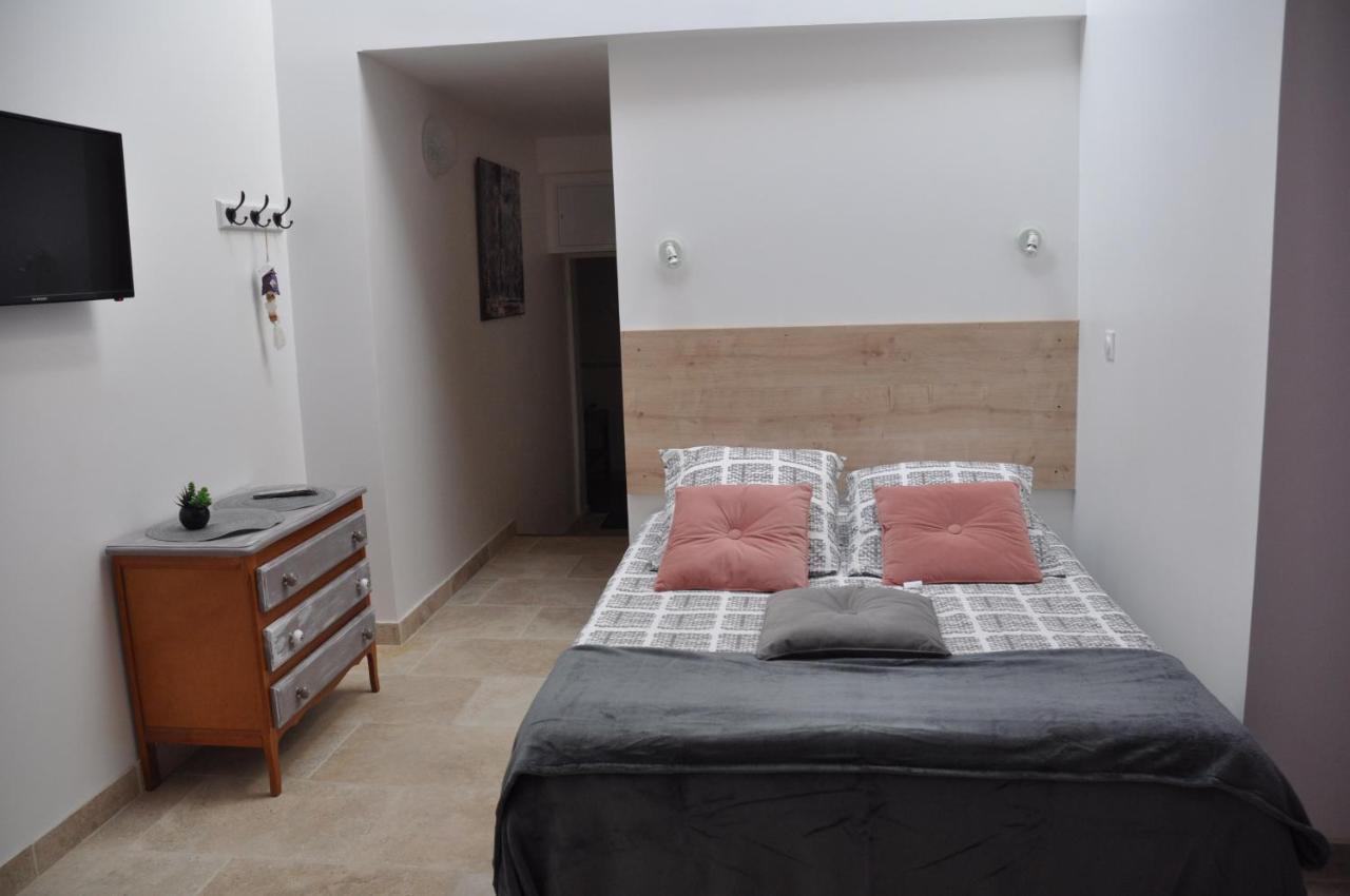 La Magnanerie Apartamento Grillon Exterior foto